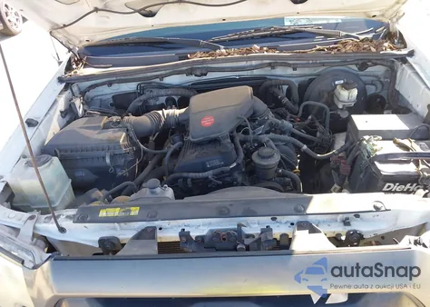 2013 Toyota Tacoma from USA, damaged, VIN 5TFTX4CN1DX033738